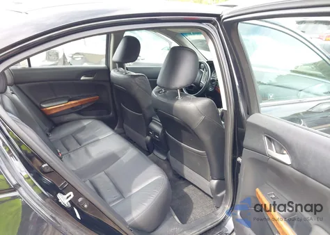 2012 Honda Accord Sdn 2.4 Ex-L/Ex-L from USA, damaged, VIN 1HGCP2F84CA136150